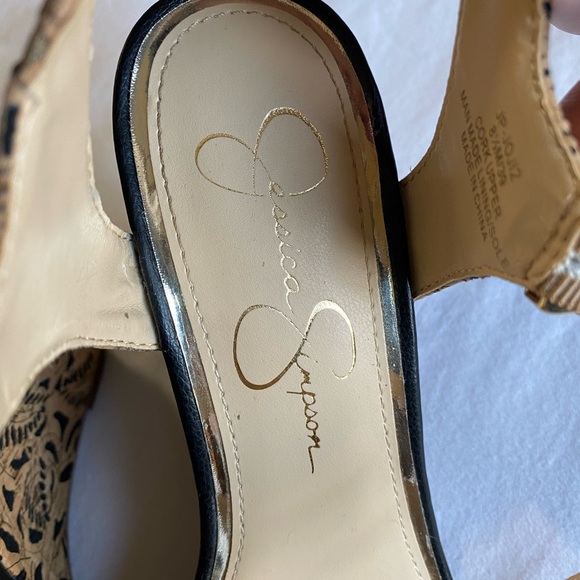 Jessica Simpson Wedge Heels - Picture 4 of 6